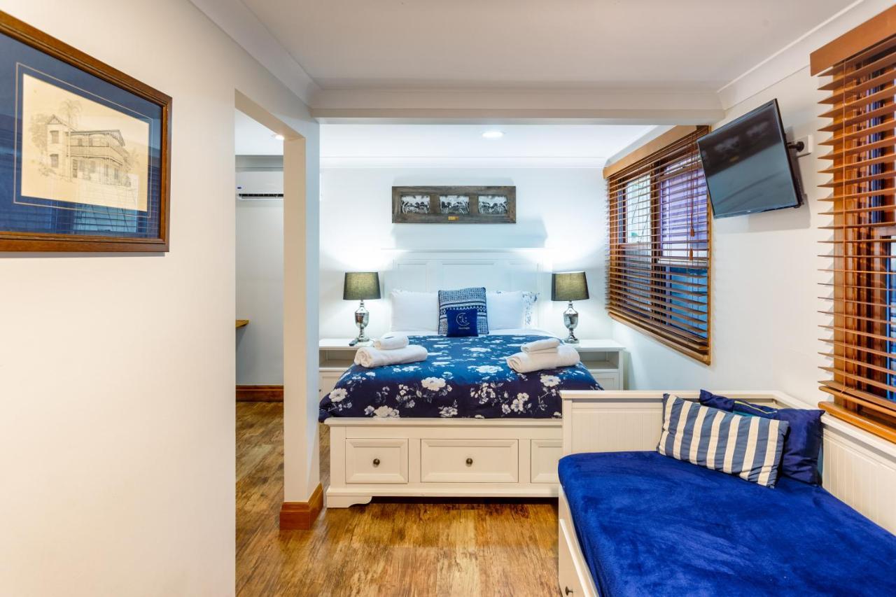 The Village B&B Χρυσή Ακτή Εξωτερικό φωτογραφία